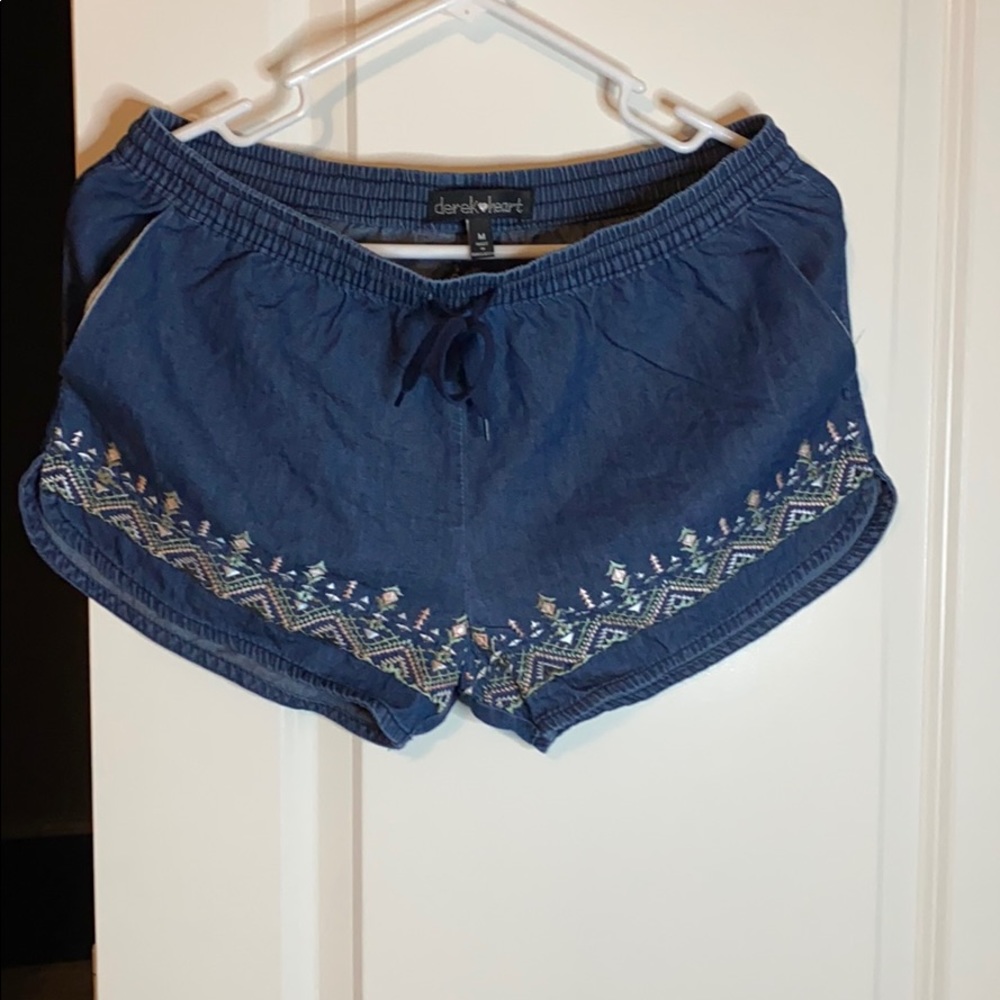 Drawstring shorts